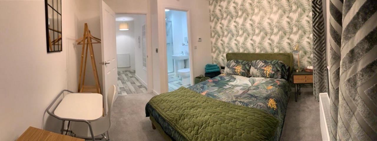 Peterborough City Center Near Healthcare Center One Bed Apartment With Free Private Parking Contractors Locum Staff Welcome エクステリア 写真